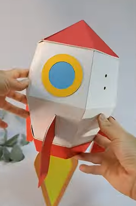 Build a DIY 3D Paper Rocket – Blast Off into Creative Fun!